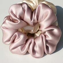 Load image into Gallery viewer, 100% Pure Mulberry Silk Large Scrunchy
